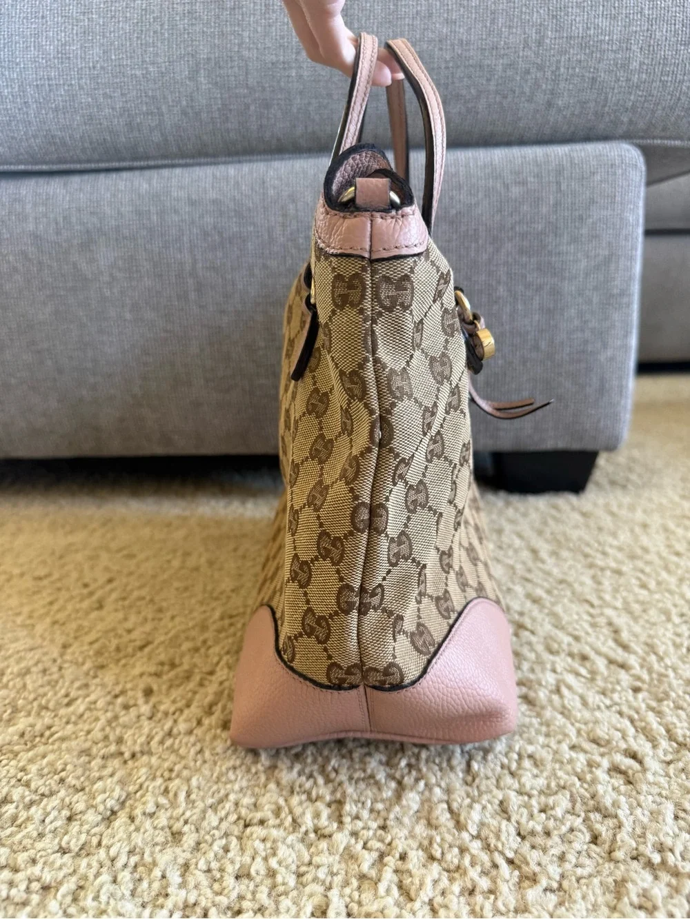 Gucci classic gg